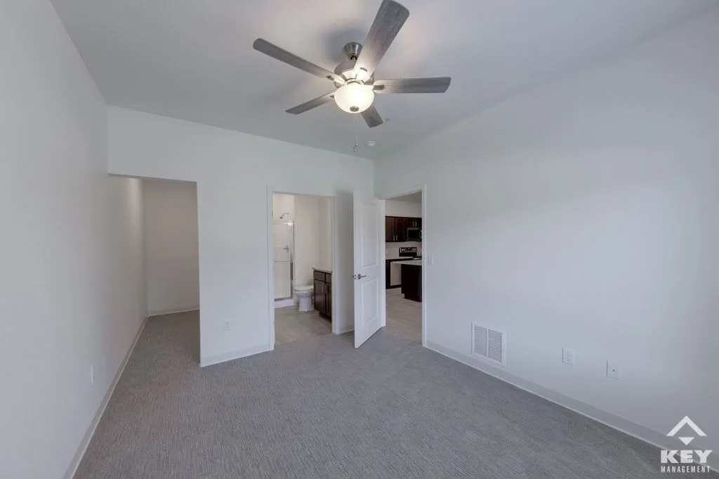 2 bedroom, primary bedroom